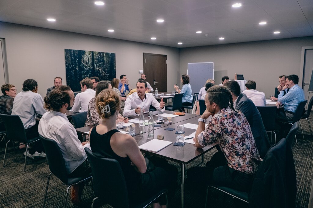 Gain a 360° team of experts.