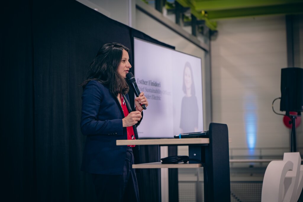 event,-speakers-and-guests-152.jpg