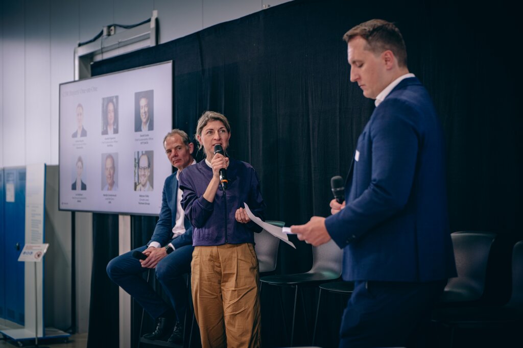 event,-speakers-and-guests-239.jpg