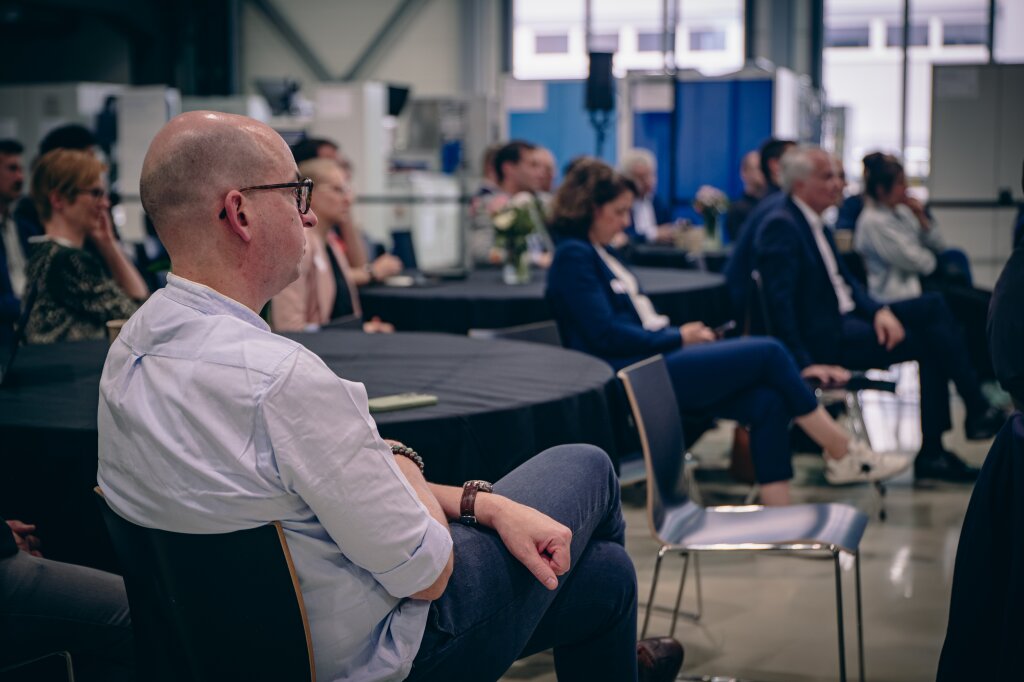 event,-speakers-and-guests-70.jpg