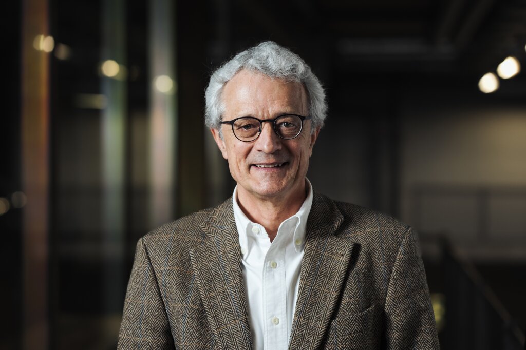 Dr. Martin Burkhardt (2).jpg